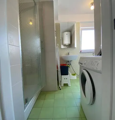 Apartman Njivice 奈维斯